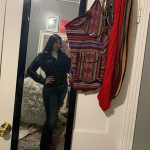 Meet your Posher, Kenia